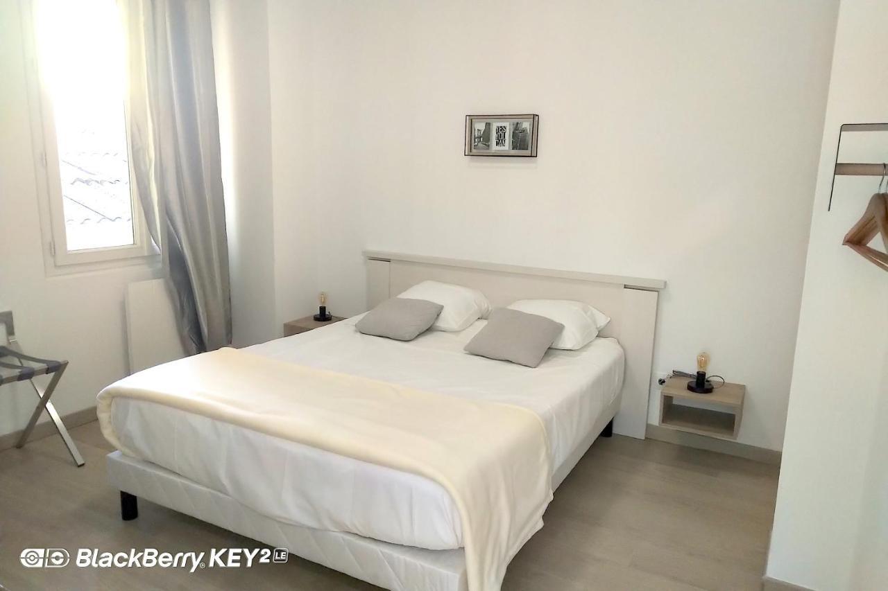 Suite Stalingrad Nizza Exterior foto