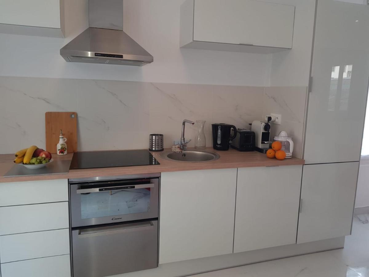 Suite Stalingrad Nizza Exterior foto